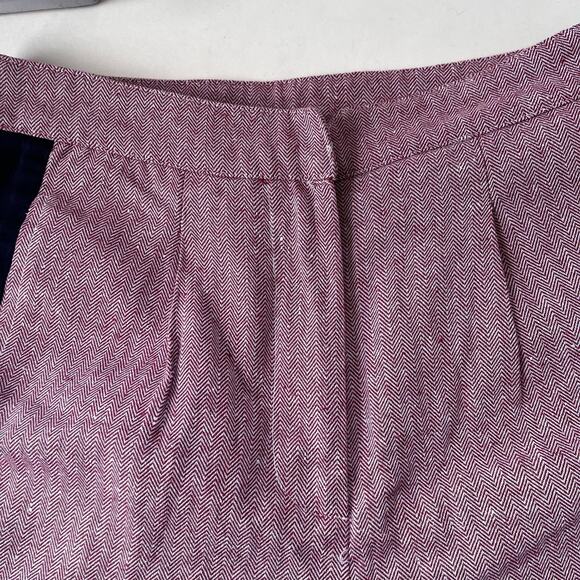 VALIJA Pleated Womens Shorts Sz Small ColorBlock Chevron High Rise 2" Red Preppy - Picture 2 of 9